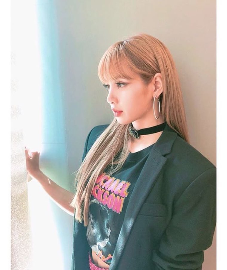 lalisa manoban ☪ 甜豆莎