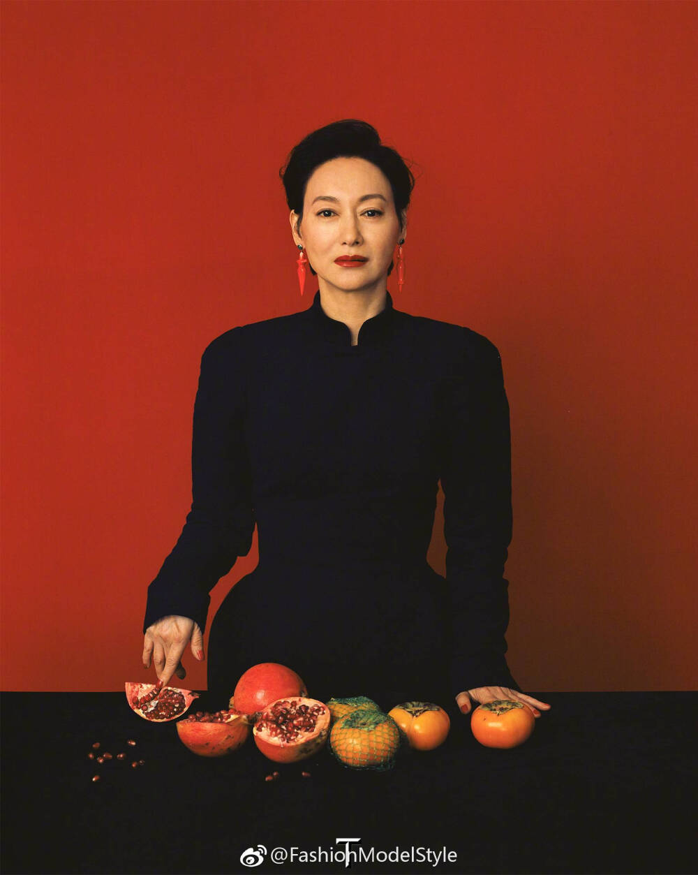 #PeaceCeleb##惠英红#杂志大片 | 惠英红 六月刊封面画报摄影:张家诚 ​