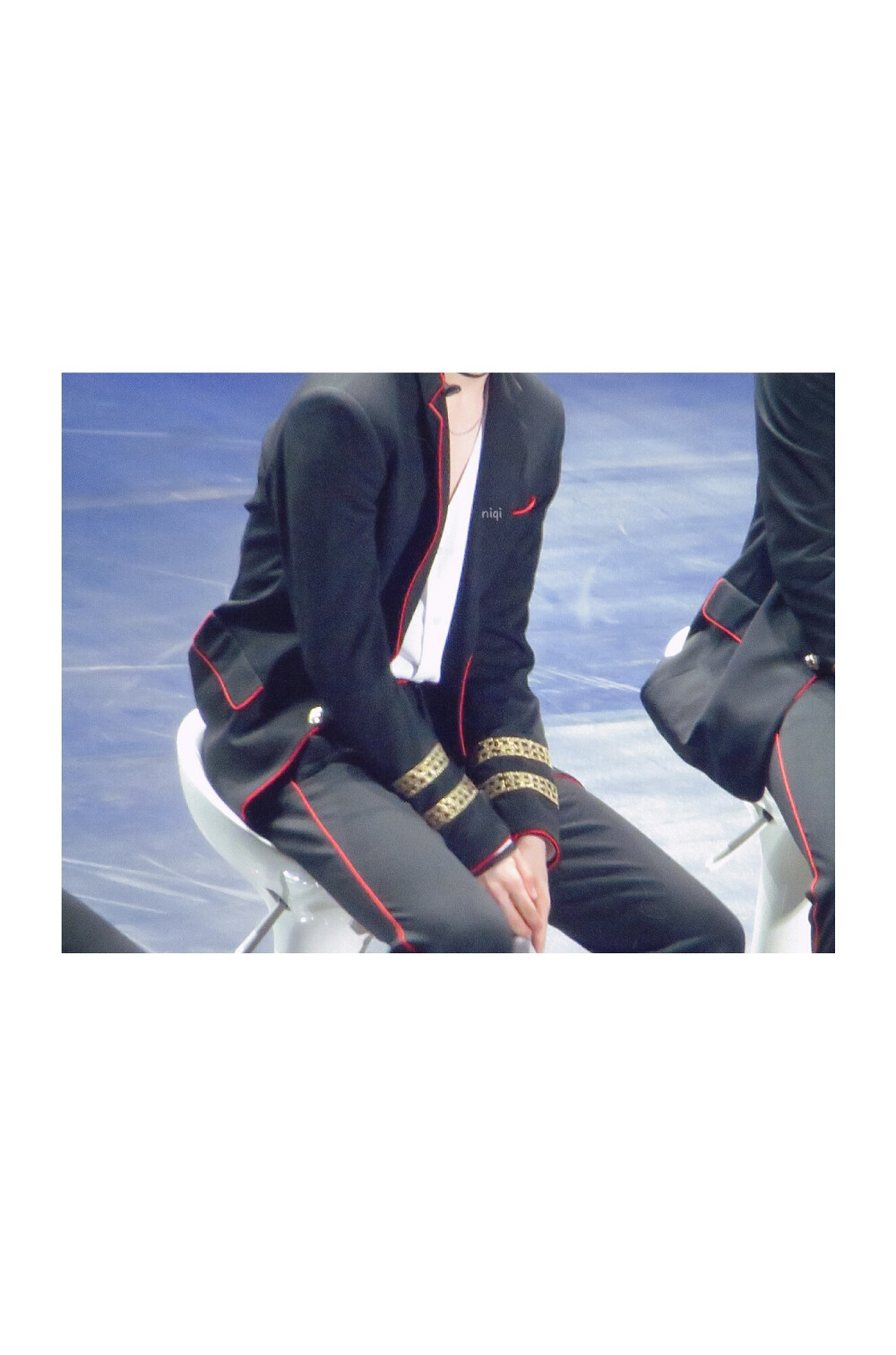 ©:niqi.匿琦.lxj
ninepercent巡演
回忆杀:上海场自己用单反拍的上传不了 所以加了白框 无滤镜无改动原出处注意水印禁二改 下次上个彩蛋hhh