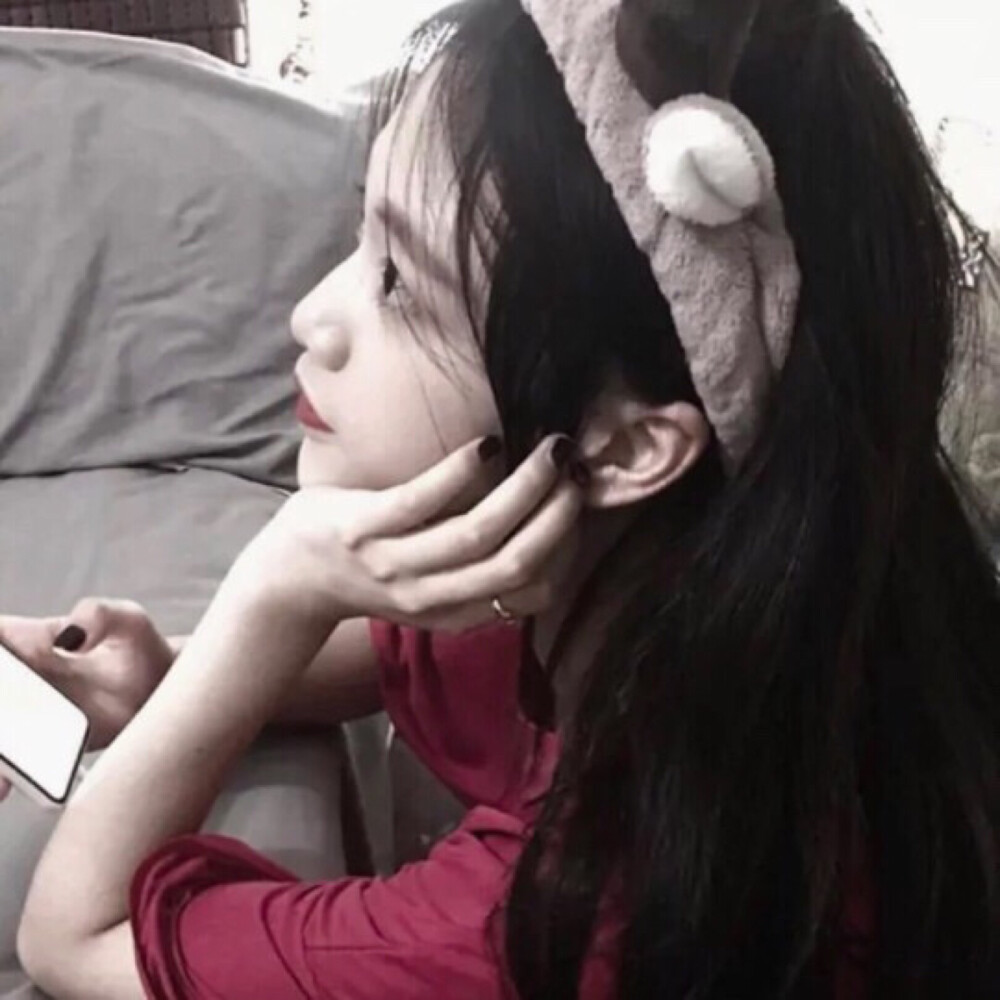 豆豆// 女頭// 圖片都源自網絡// 如果有侵權請私我會立即刪除並且道歉// 拿圖請素質收圖關注喜歡收藏謝謝. // 發素材也不容易且行且珍惜. //