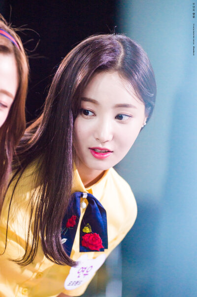 momoland 妍雨
170502 TBS Fact in Star
Cr.[yeonwoo_kr]