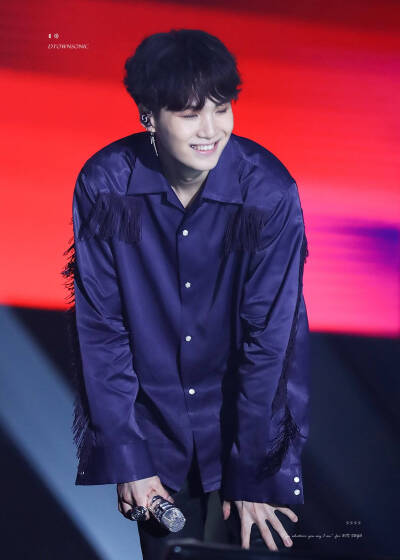 防弹少年团闵玧其 每天糖分摄入❤持靓行凶，用脸杀人