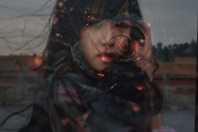 最怕突然间想明白一件事，突然间看清楚一个人