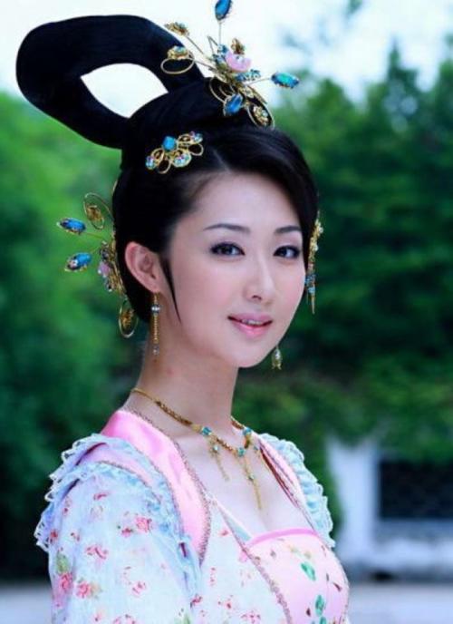 涂黎曼 《薛平贵与王宝钏》饰薛琪