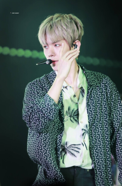 #边伯贤# #BAEKHYUN# 180623 家族CON