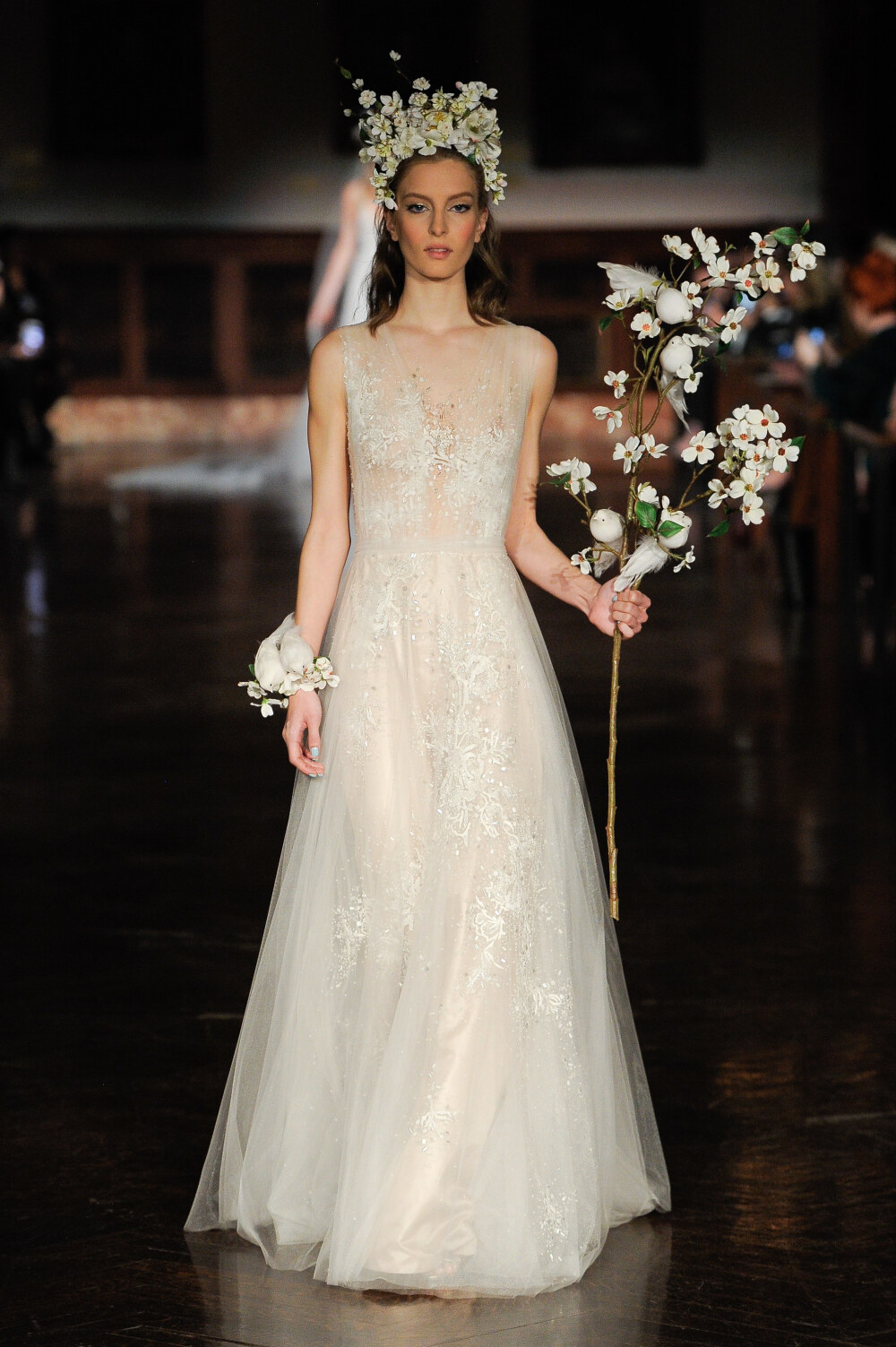 Reem Acra（雷姆·阿克拉）2019纽约婚纱周春夏婚纱发布秀