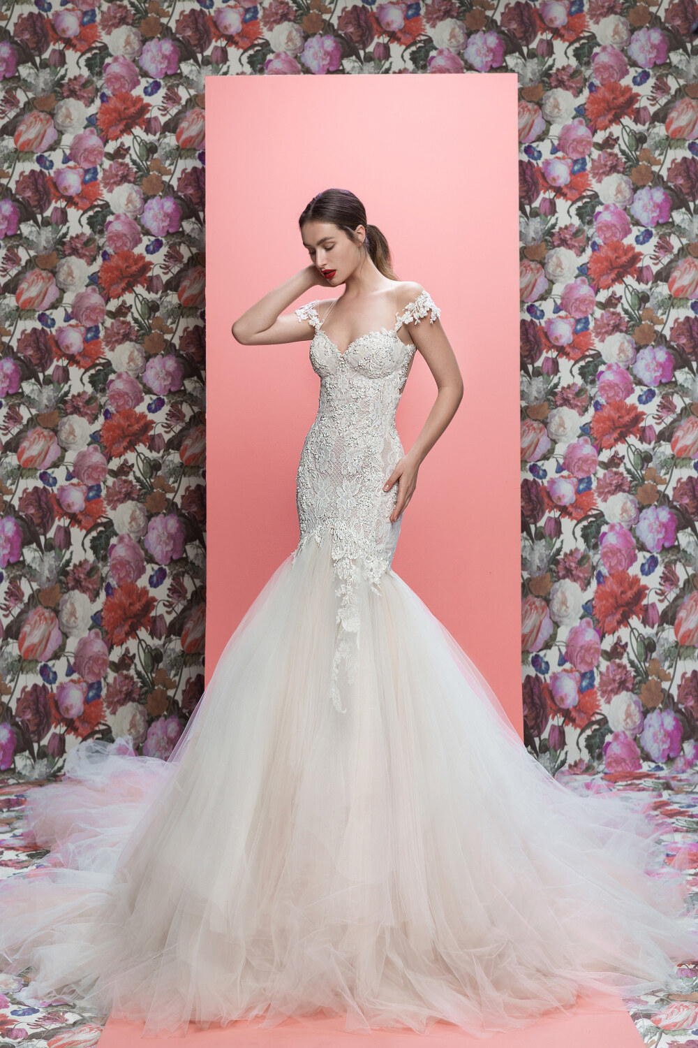 Galia Lahav 2019春夏Victorian Affinity 维多利亚式经典婚纱系列