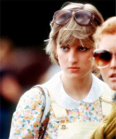 旧时光里的美人