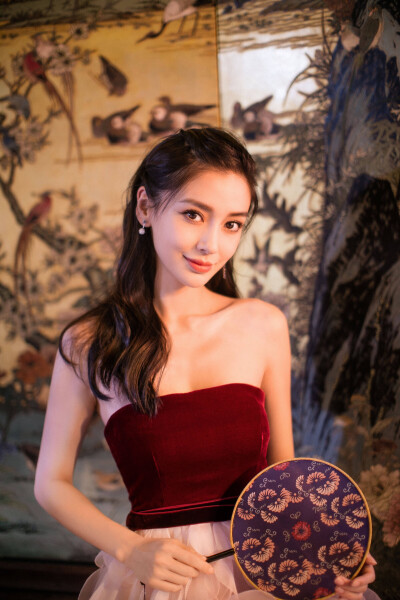 angelababy //180627 美图手机 T9x颐和园发布会