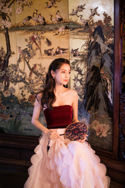 angelababy //180627 美图手机 T9x颐和园发布会