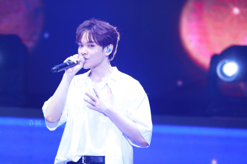 NinePercent尤长靖 by优可(cr微博）(中考完会把5.25到现在的图全补上，别急）