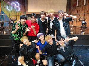 UNB
The Unit最终出道的9人组