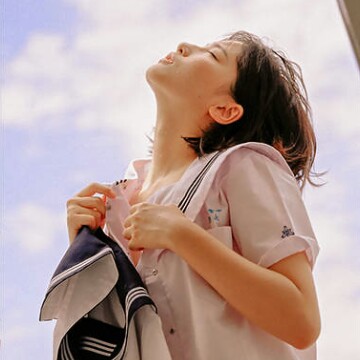 女生制服