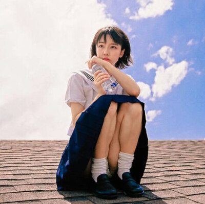 女生制服