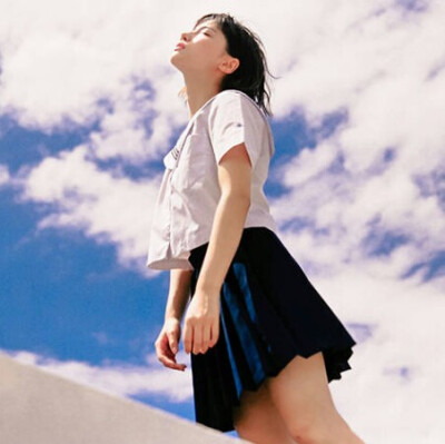 女生制服
