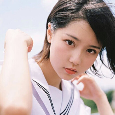 女生制服