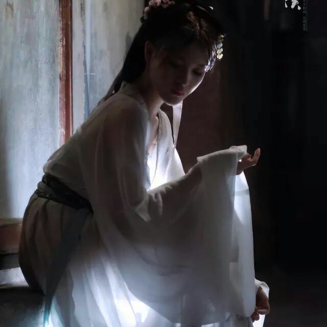 古风真人 壁纸 女生头像 女头 小清新 虐心 唯美 高清 意境 古风 古风