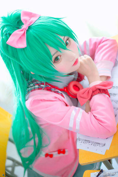 coser 小柔seeu