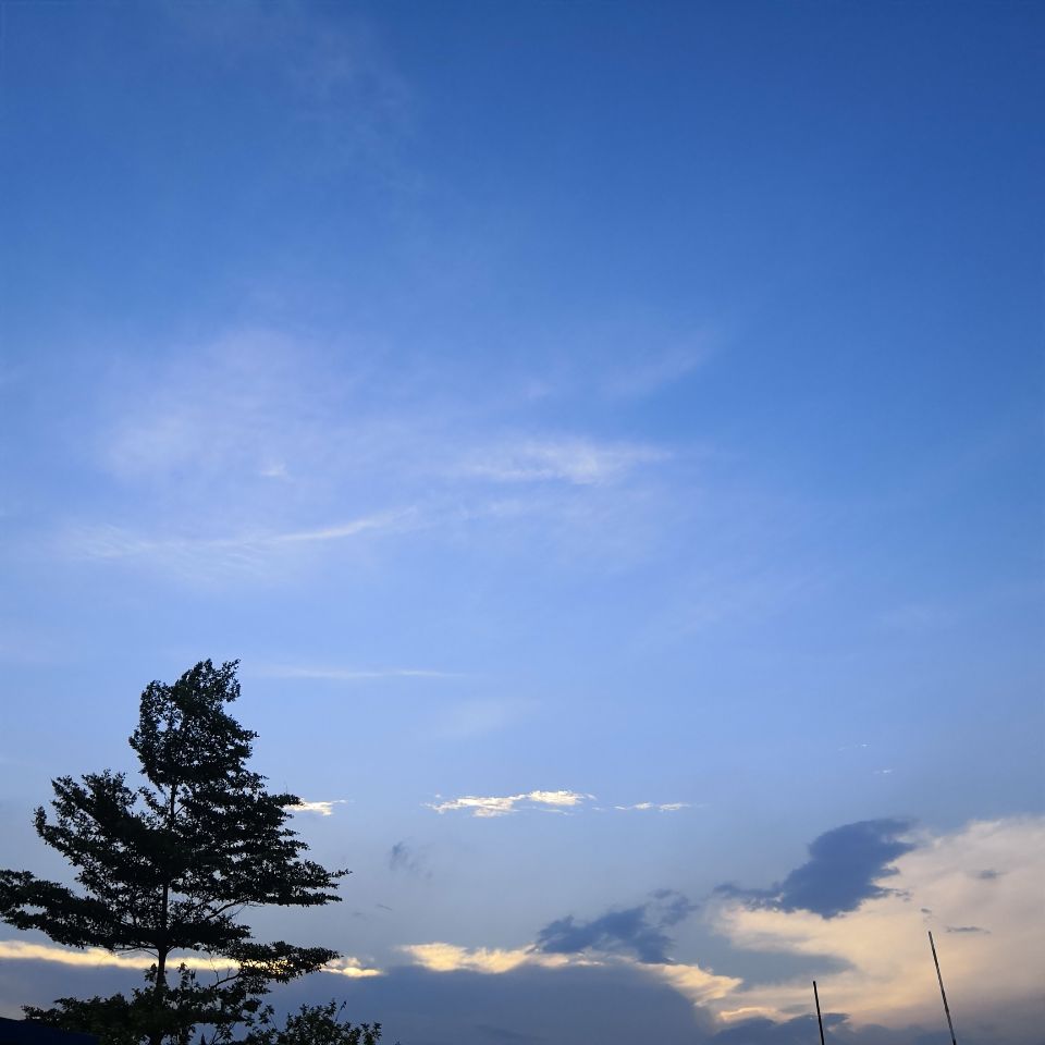 风景图壁纸蓝天白云背景图