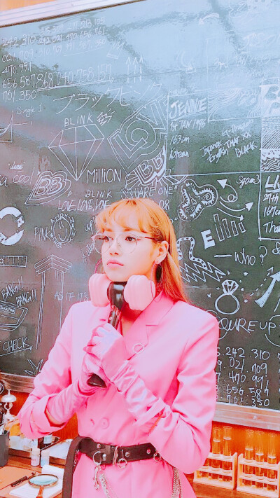 BLACKPINK Lisa