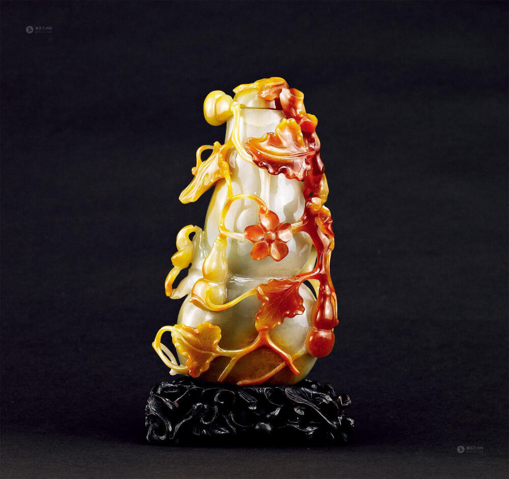 清 翡翠镂雕"福禄"摆件连座,高17cm.