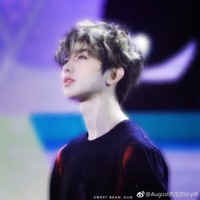 今天也要爱坤坤♥