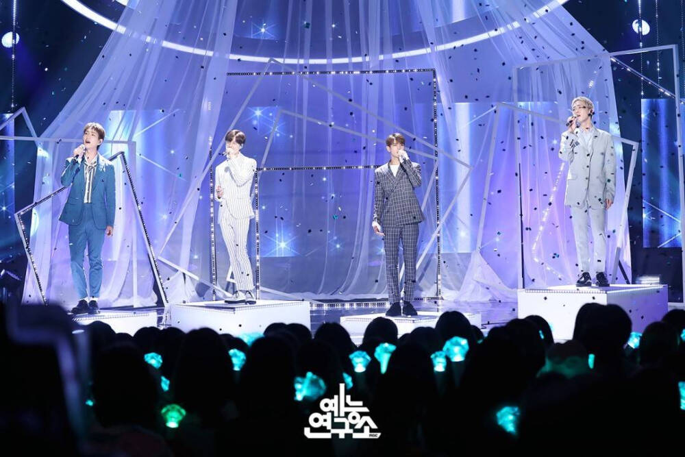 Our page SHINEE 