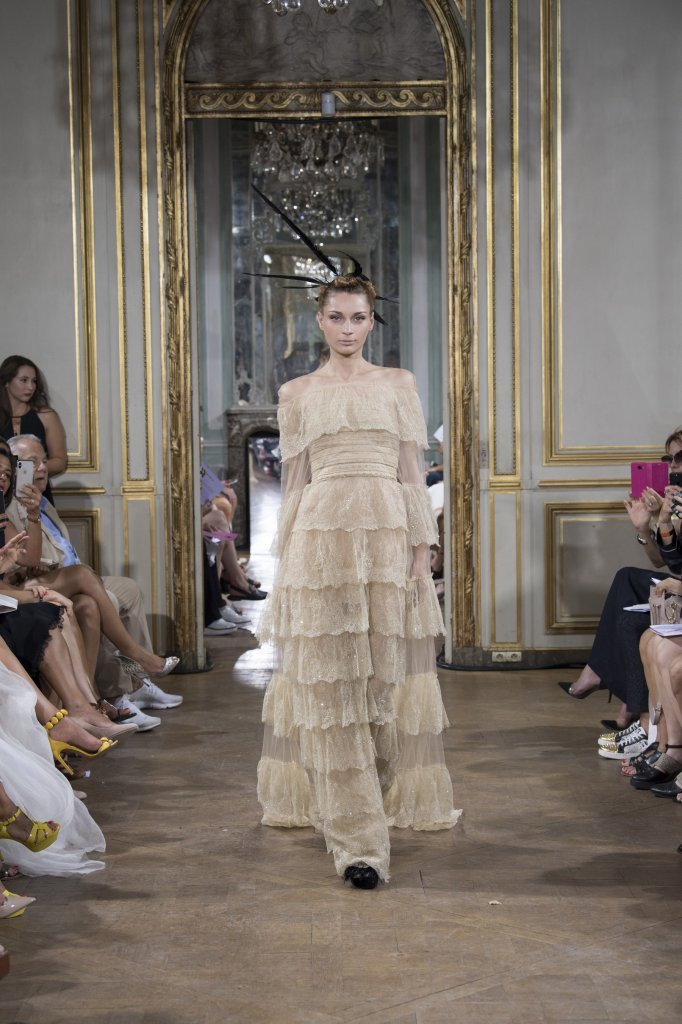 Celia Kritharioti 2018/19秋冬高级定制发布秀 - Paris Couture Fall 2018