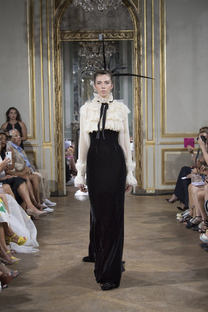 Celia Kritharioti 2018/19秋冬高级定制发布秀 - Paris Couture Fall 2018