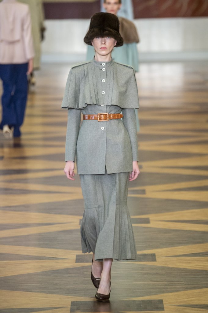 优丽亚娜·瑟吉安科 Ulyana Sergeenko 2018/19秋冬高级定制发布秀 - Paris Couture Fall 2018