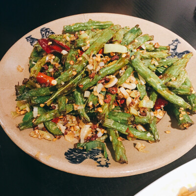 经常食的 橘生淮南，陕北面食，喜欢吃面很推荐这家，在复兴中路那里