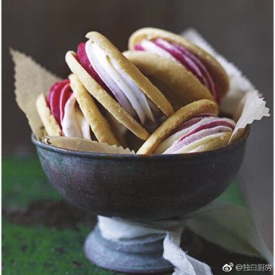 冰淇凌与饼干