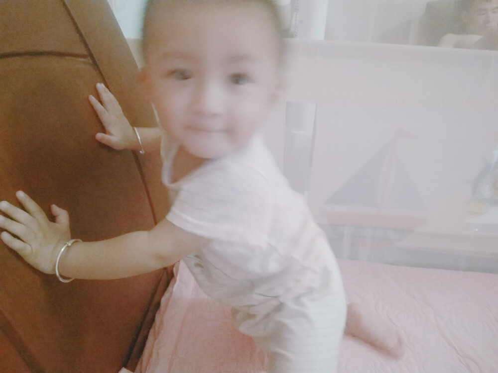 每一步都走得好难。