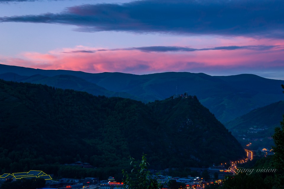 背景 来源微博