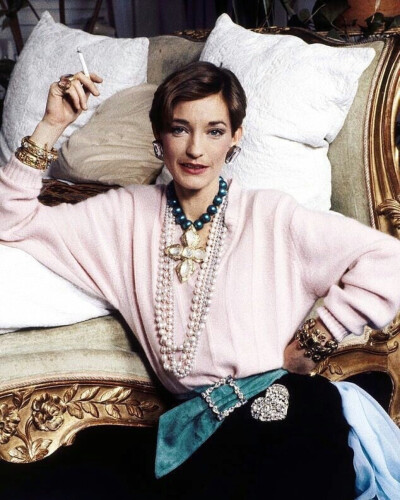 Loulou de la Falaise