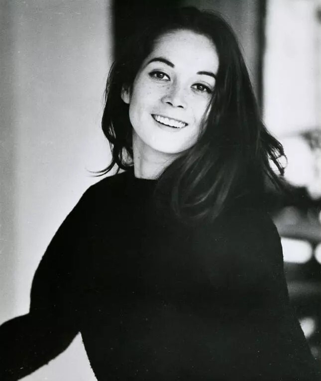 关南施 Nancy Kwan