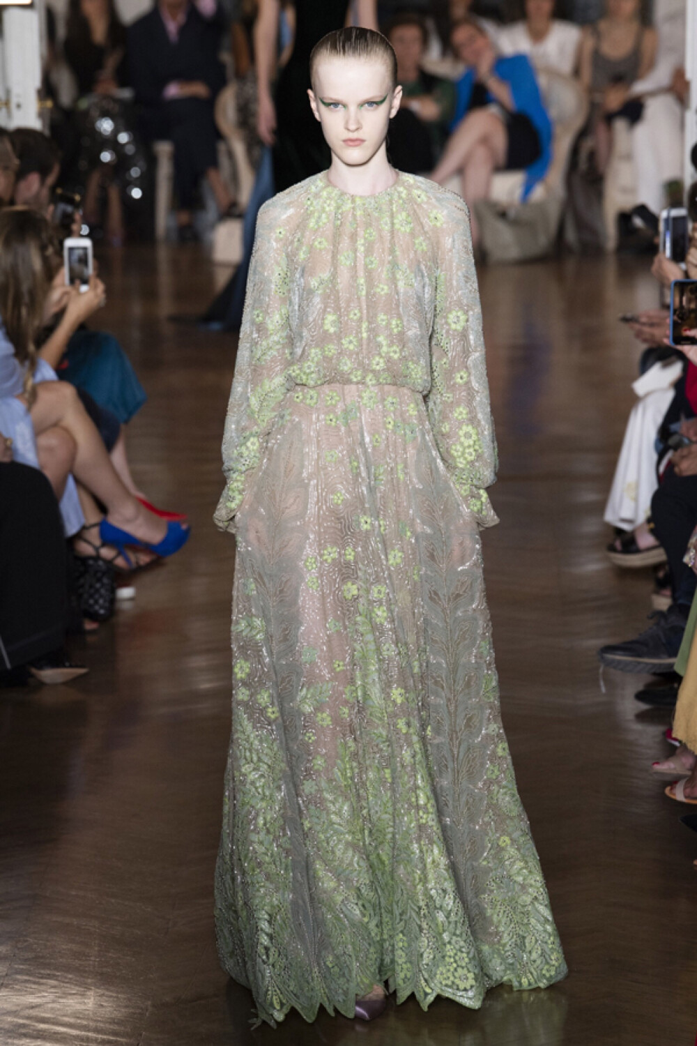 Valentino 2018秋冬高定时装秀