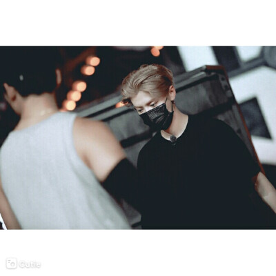 鹿晗/鹿晗白边/鹿晗热血街舞团/鹿晗欧舒丹