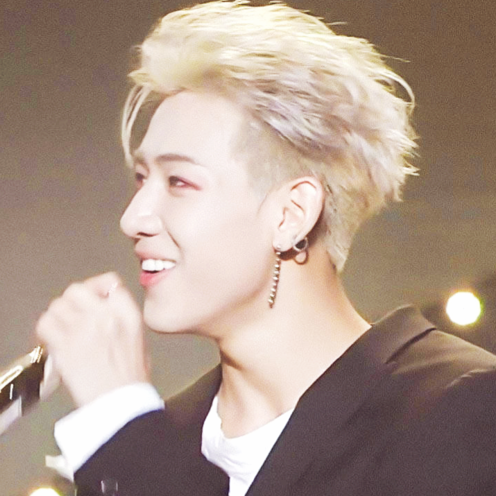 自截·bambam