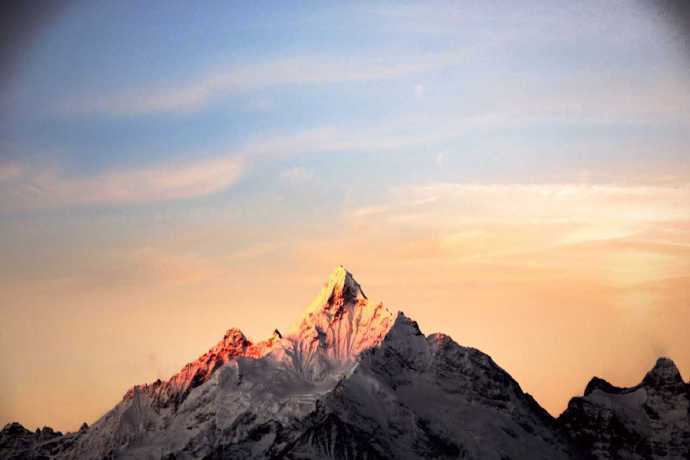 这里是......梅里雪山 via.七个七的七个旅行 ????