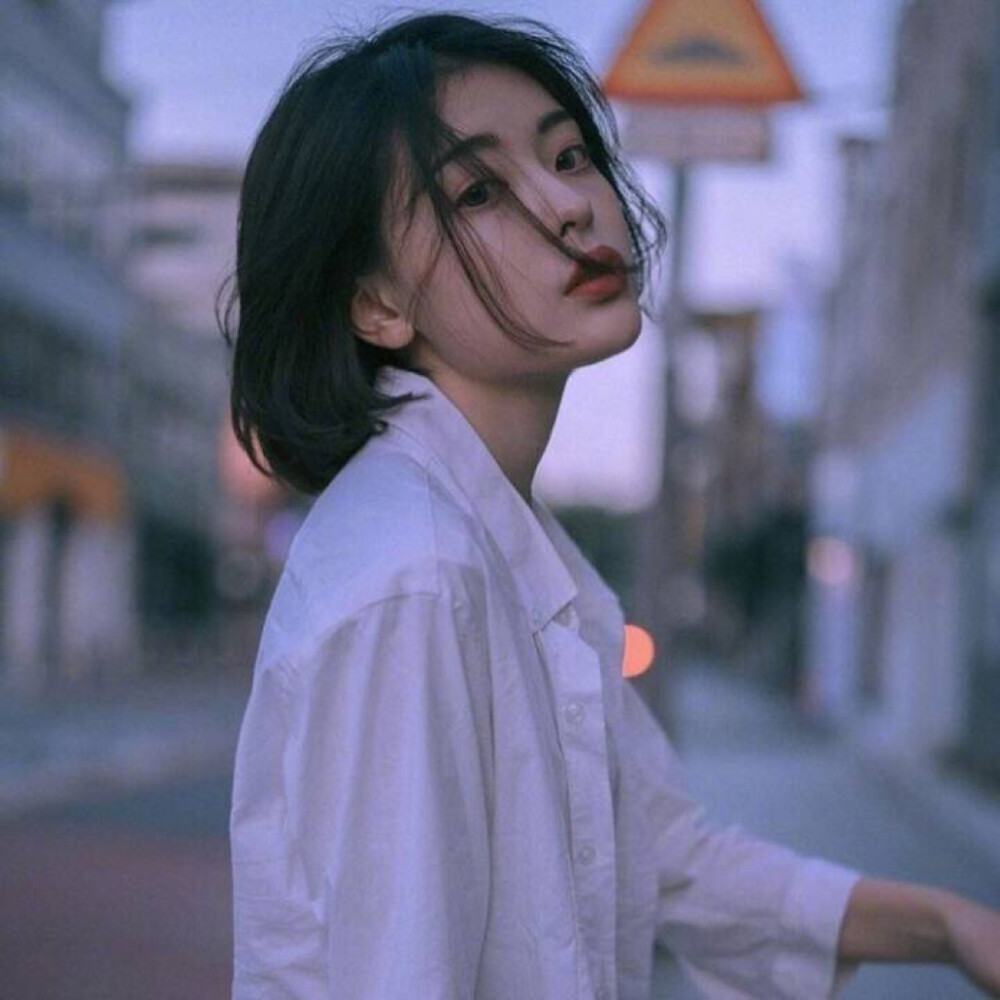 女头