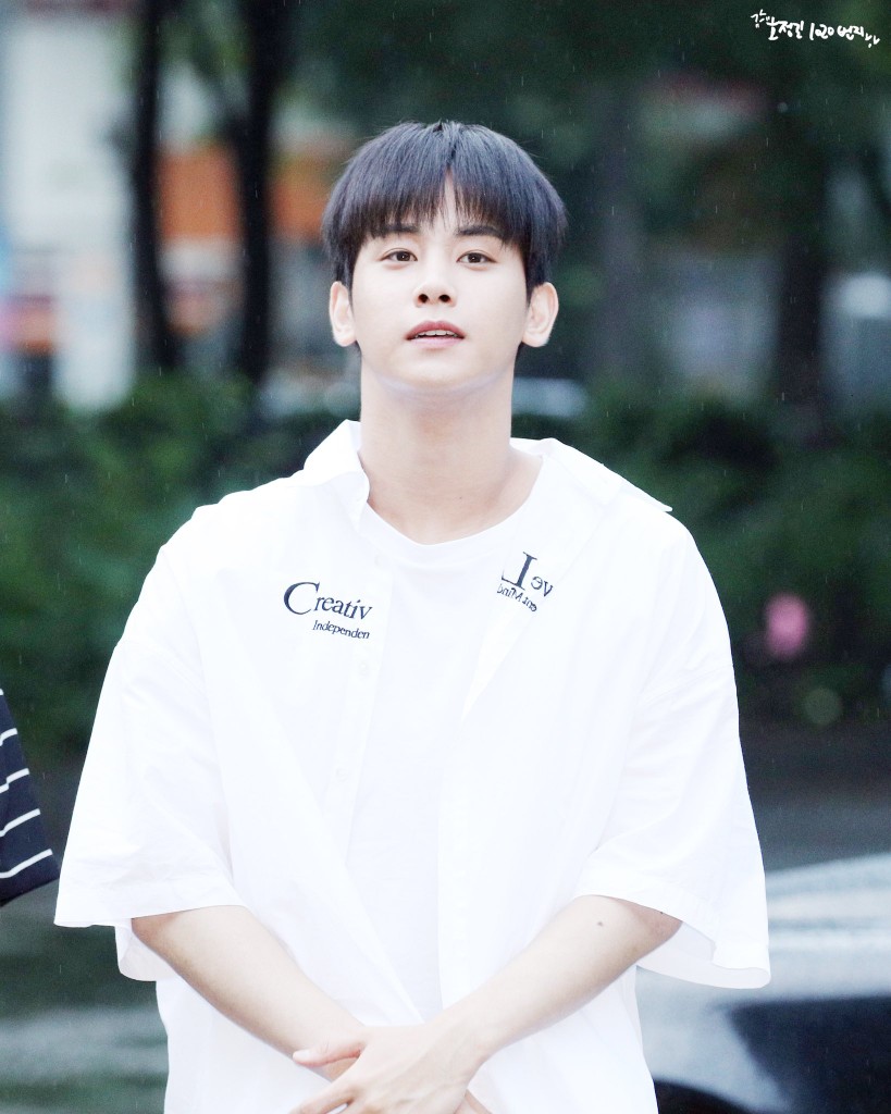 高镐廷✨Hotshot✨UNB✨The Unit
cr.19941020_