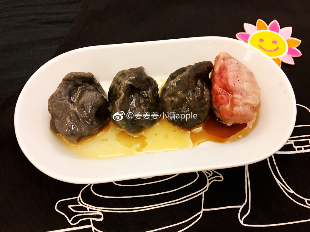 第二届早餐马拉松
day 20
#美食每刻#周六，早上好！今日早餐：芝麻饺子，西兰花虾仁+西红柿炒鸡蛋，玉米糊
#高贵不是优于别人，而是优于过去的自己。#