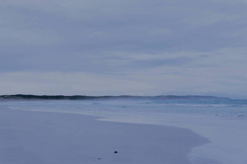 在靠近海洋与天空的地方会让我觉得，我们是真的身处宇宙
摄影：@追风少年大橙子 ​​​