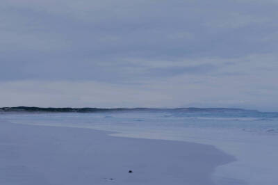 在靠近海洋与天空的地方会让我觉得，我们是真的身处宇宙
摄影：@追风少年大橙子 ​​​