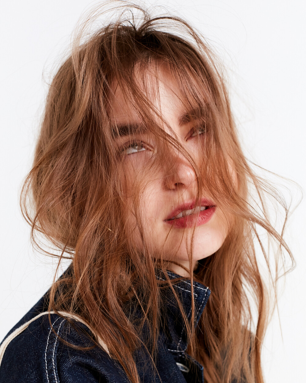 europeanandamericanfemaleheadportrait