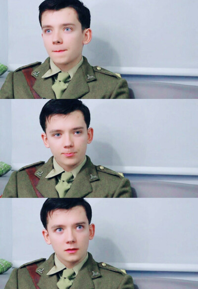 Asa Butterfield 阿沙