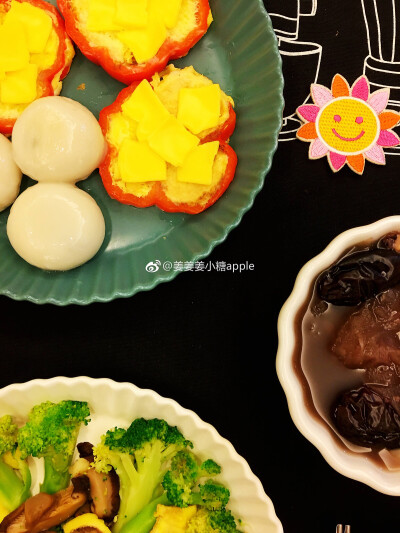 #美食每刻#周日，早上好！今日早餐：西兰花，汤圆+煎鸡蛋，八宝粥
#放有人说你变了的时候，不过是因为你按他们习惯的方式生活罢了。#