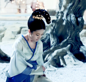 刘亦菲   素素   2017电影《三生三世十里桃花》

图源@易梧霖wulin