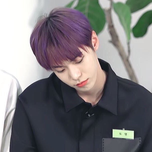 金道英
nct vapp 截图 紫发